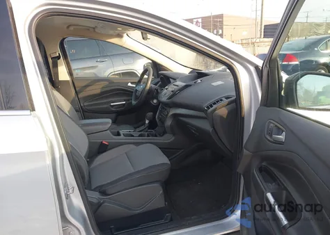 2017 Ford Escape Se z USA, uszkodzony, nr VIN 1FMCU0GD5HUD52453